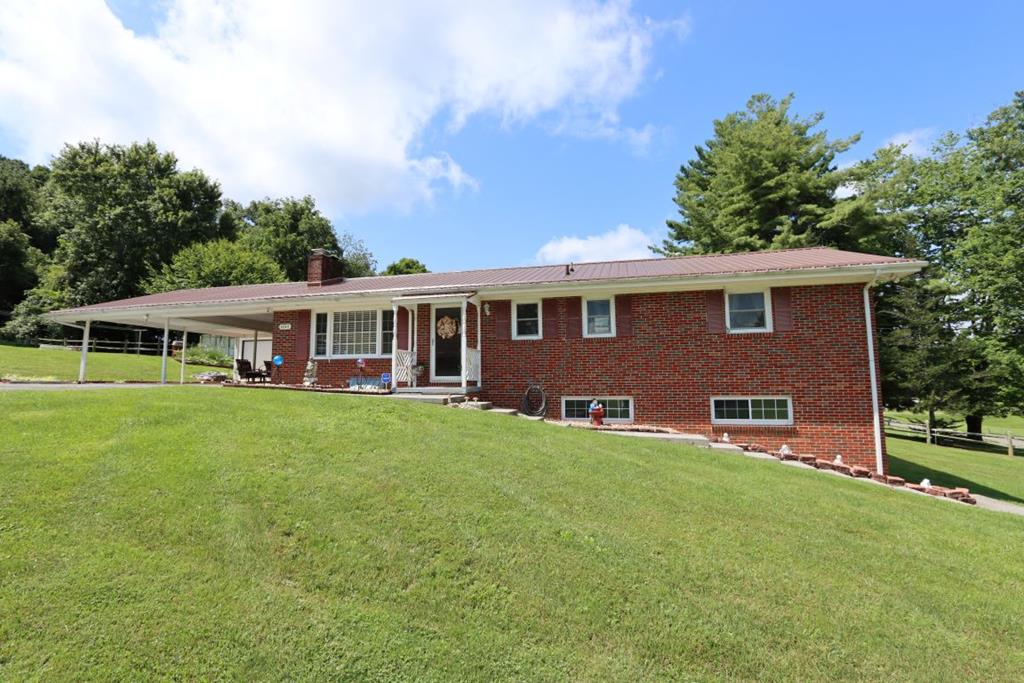 4244 Reedy Creek Rd — photo