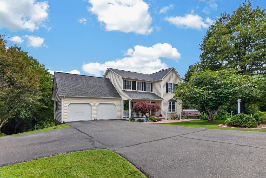 78 Stonebrook Dr. — photo