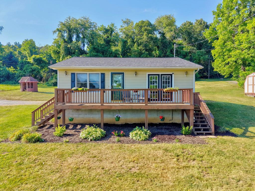 6226 Old Rt 11 Rd, Dublin, VA 24084 — photo 2