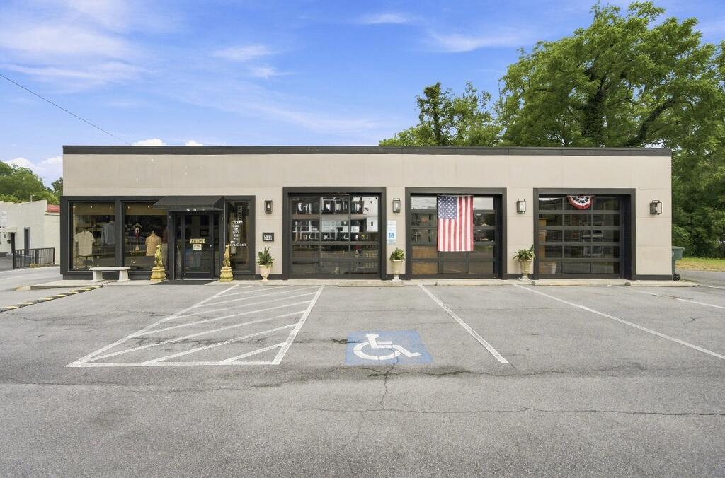 343 East Main Street — photo