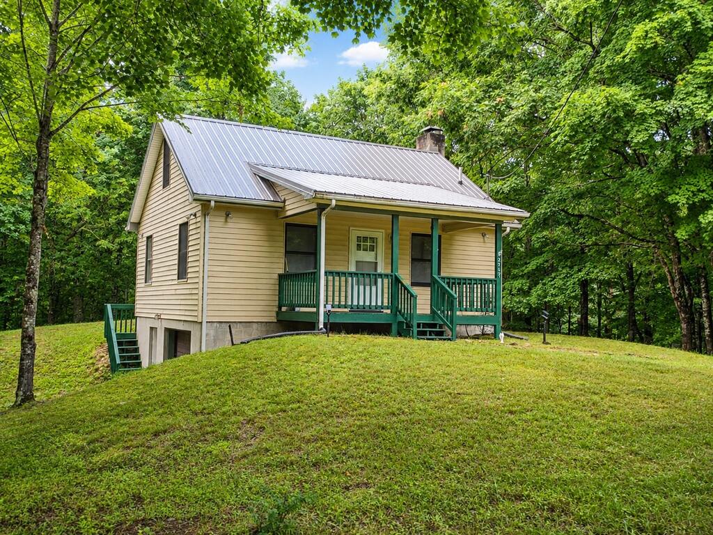 3717 Grassy Creek Rd — photo