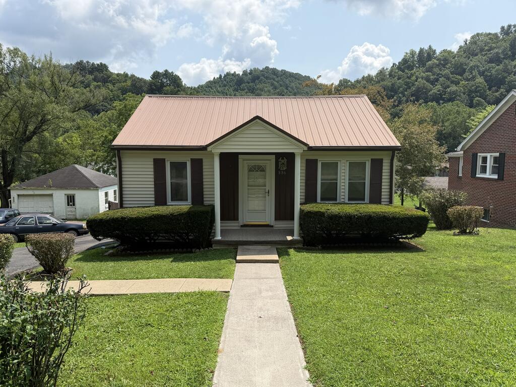 886 Indian Creek Road — photo