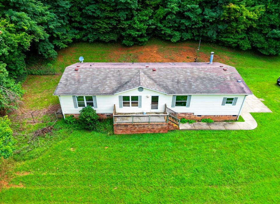 2555 Birchtree Rd — photo