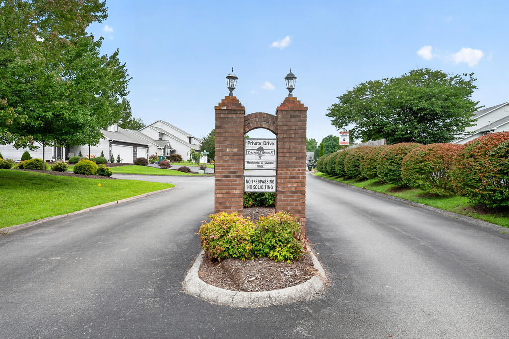 177 Timber Ridge Rd, Bristol, VA 24201 — photo 2