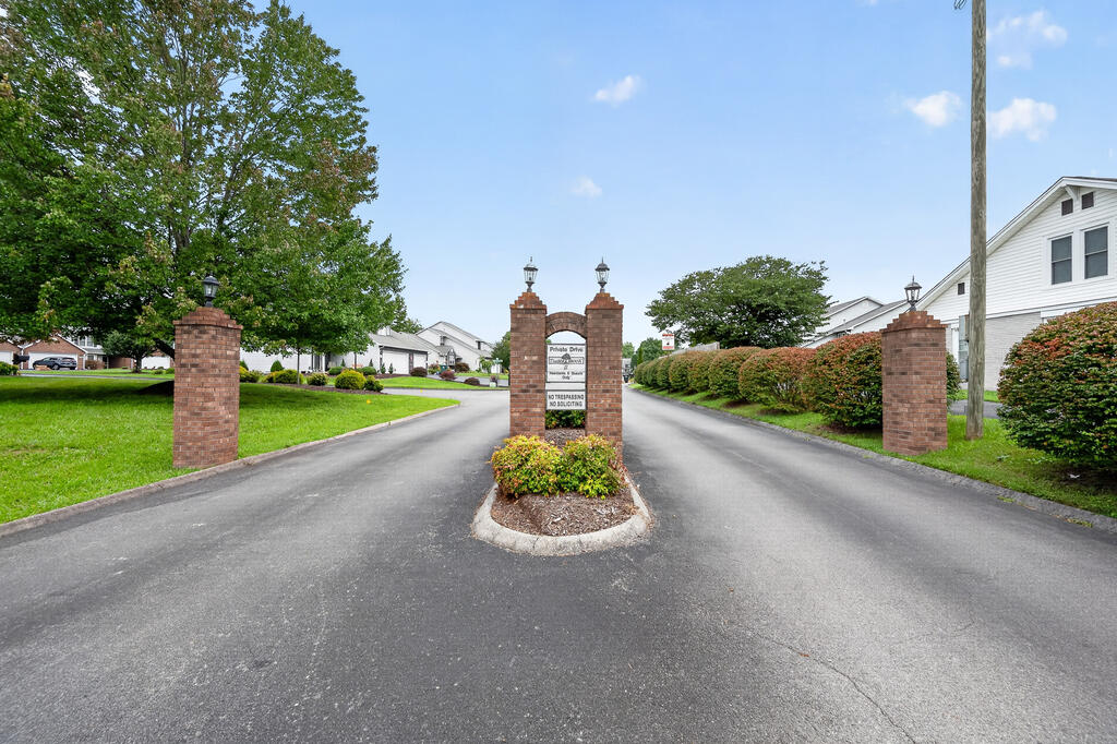 177 Timber Ridge Rd, Bristol, VA 24201 — photo 3