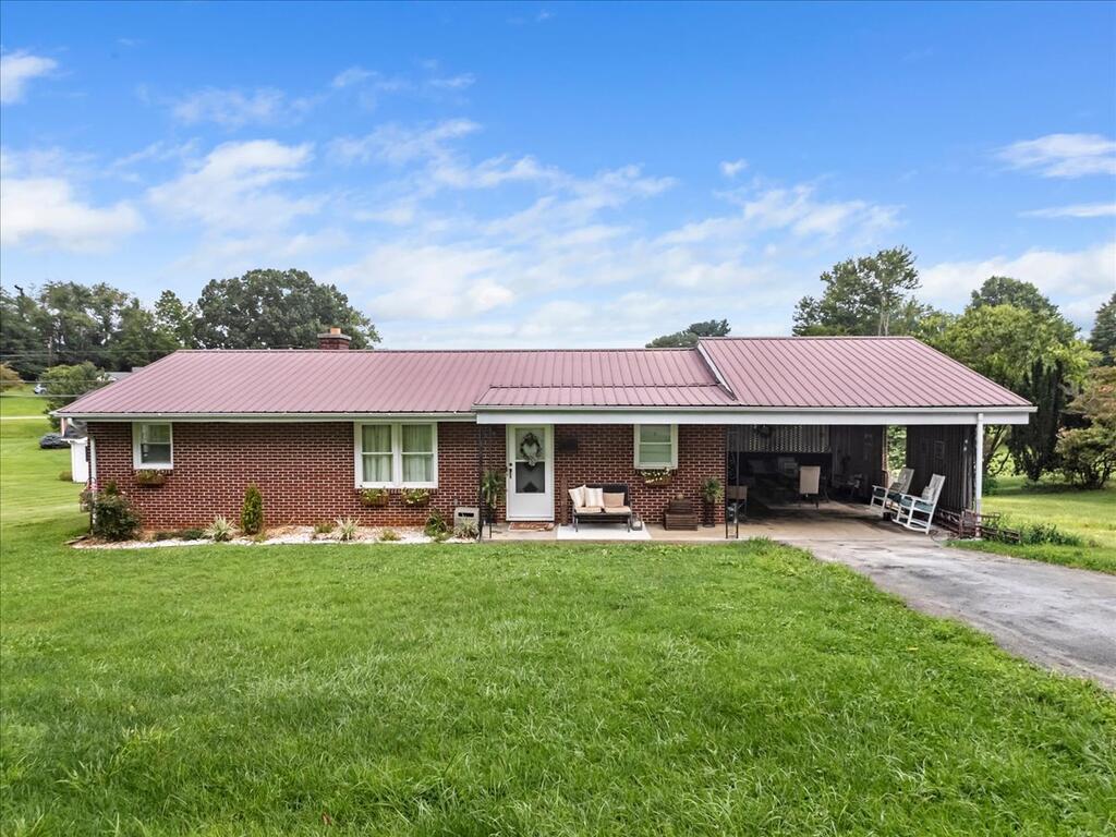 620 Stagecoach Road — photo