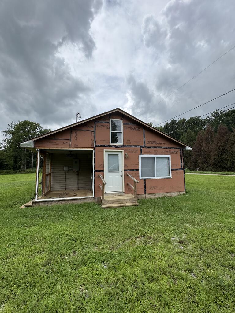 484 Riverside Rd, Chilhowie, VA 24319 — photo 2