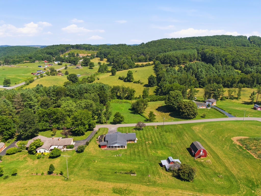 181 Ridgeview Rd, Floyd, VA 24091 — photo 3