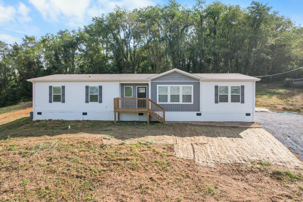 16281 Monroe Rd, Glade Spring, VA 24340 — photo 2
