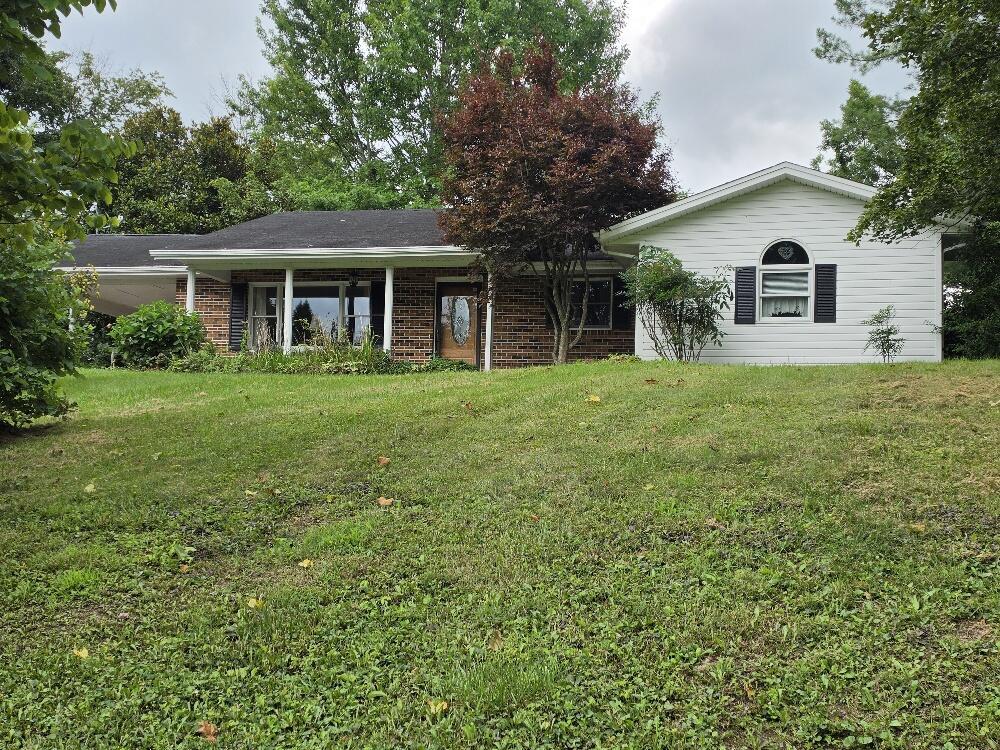 744 Meadow Dr. — photo