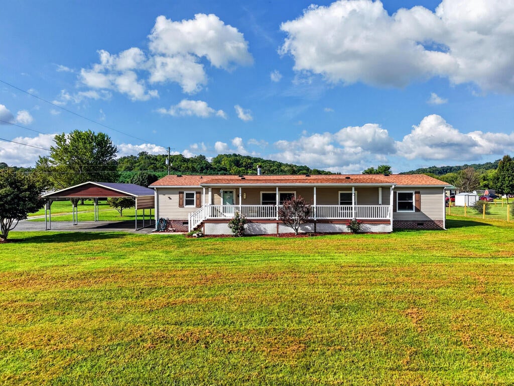 3687 Ivanhoe Rd, Ivanhoe, VA 24350 — photo 2