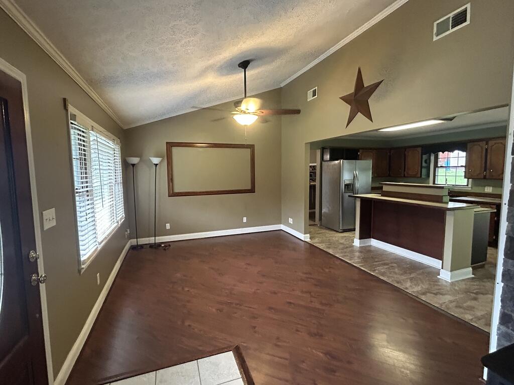 330 Fox Fire Rd, Max Meadows, VA 24360 — photo 3