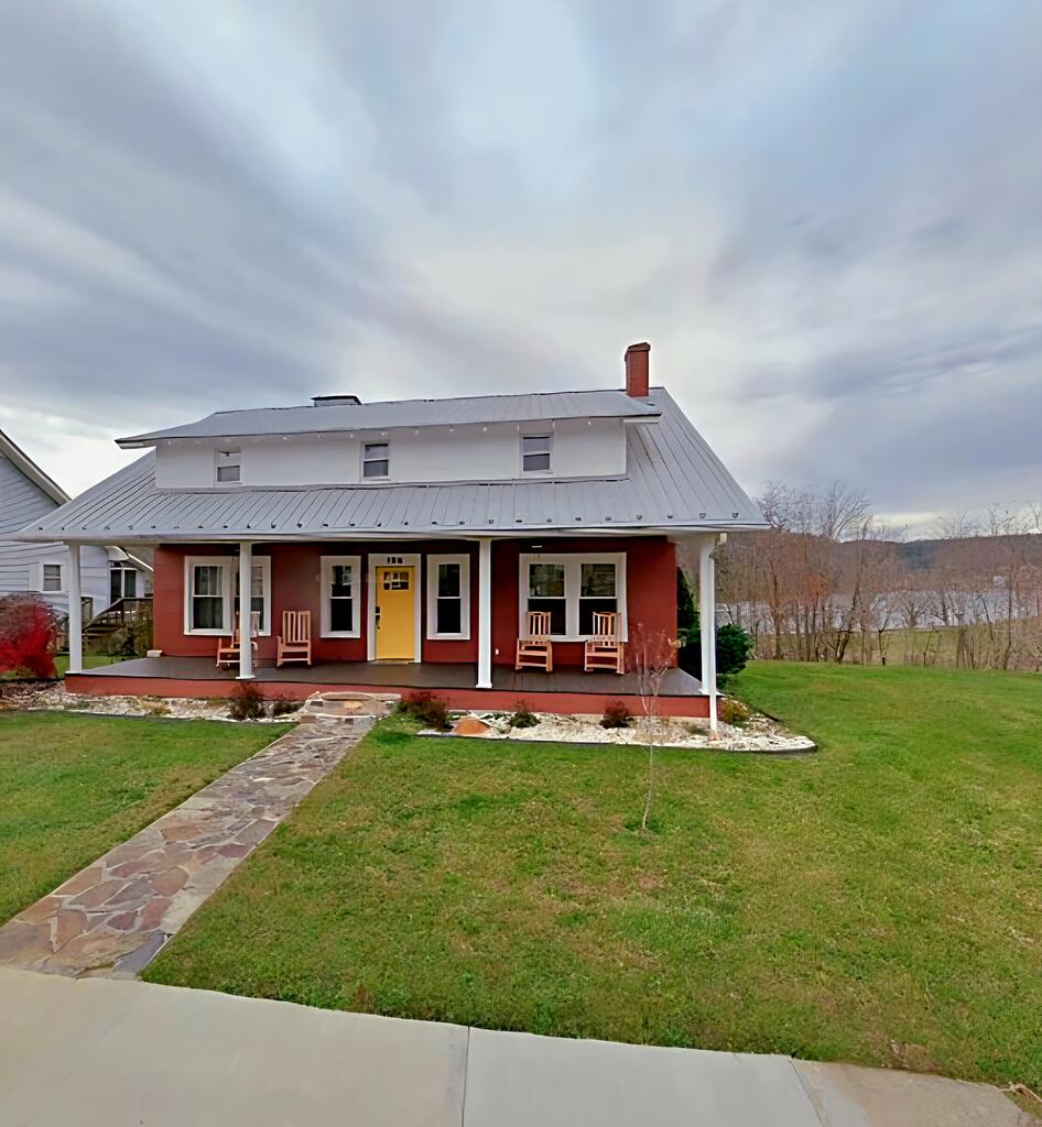 124 Lee Drive — photo