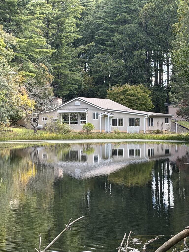 71 Lakewood Lane — photo