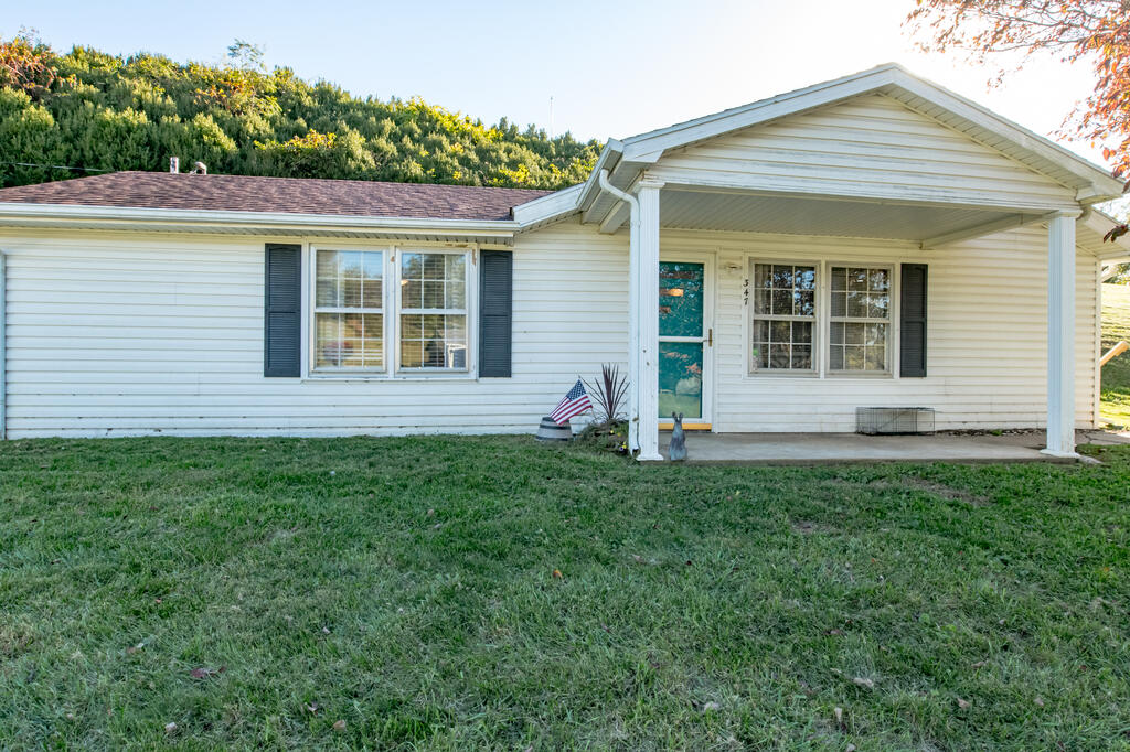 347 Armory Rd — photo