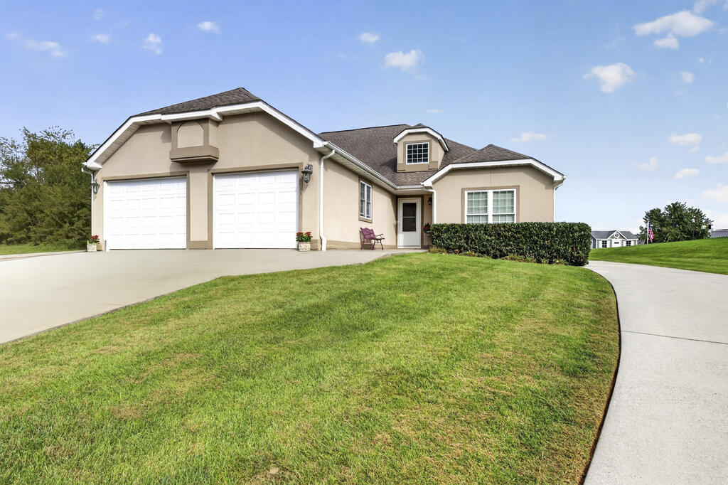 18514 Keeneland Lane — photo