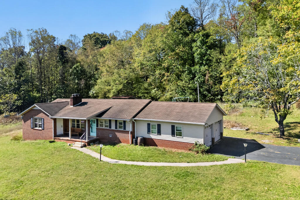 3165 Ayers Orchard Rd — photo