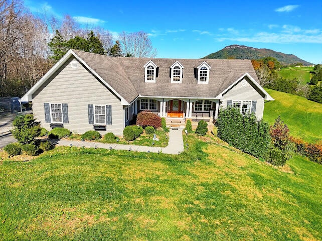 380 Kennedy Drive — photo