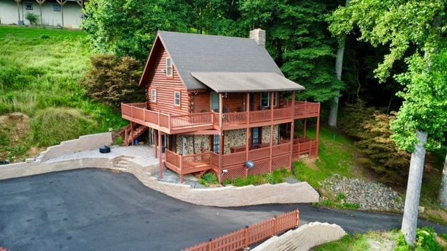 2281 Cascade Trail — photo