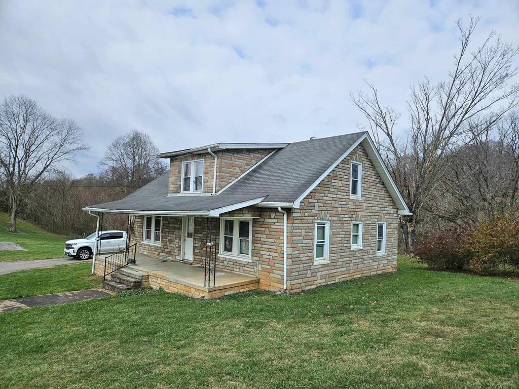 171 Crestwood Drive — photo