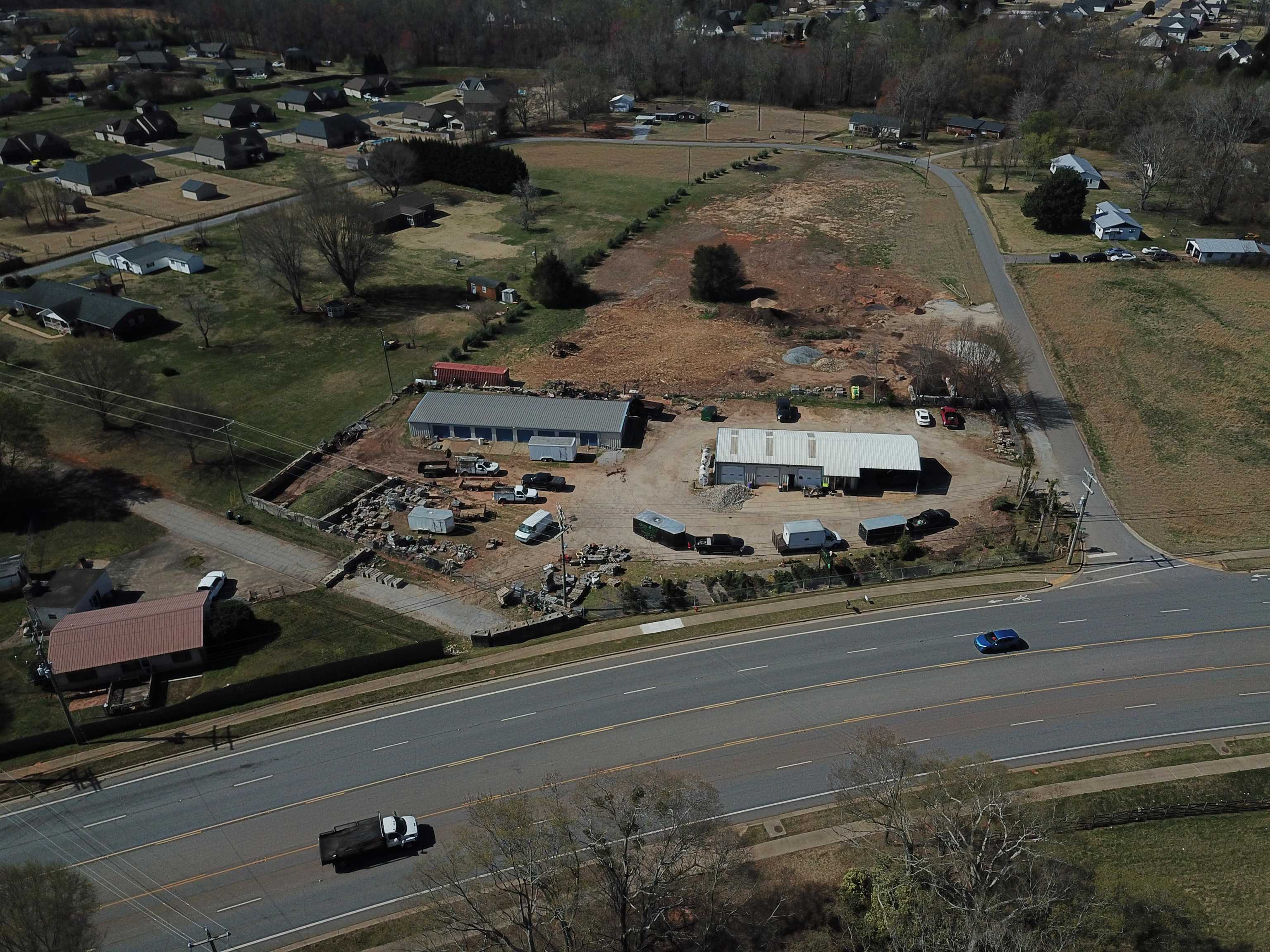 5301 Highway 9 — photo