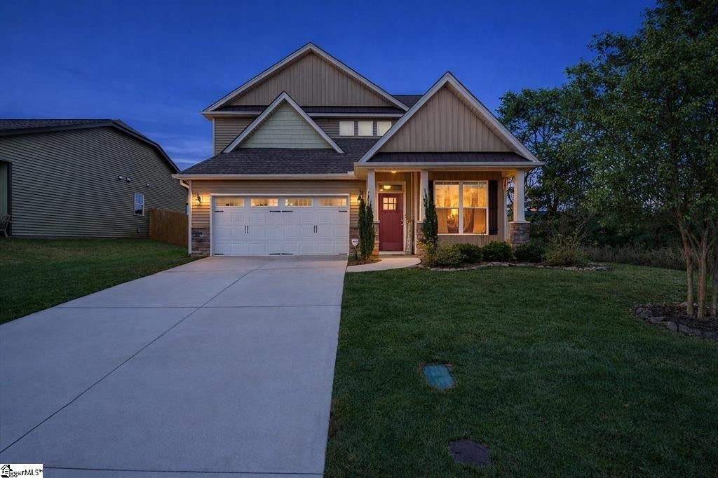 337 Barnhill Court — photo