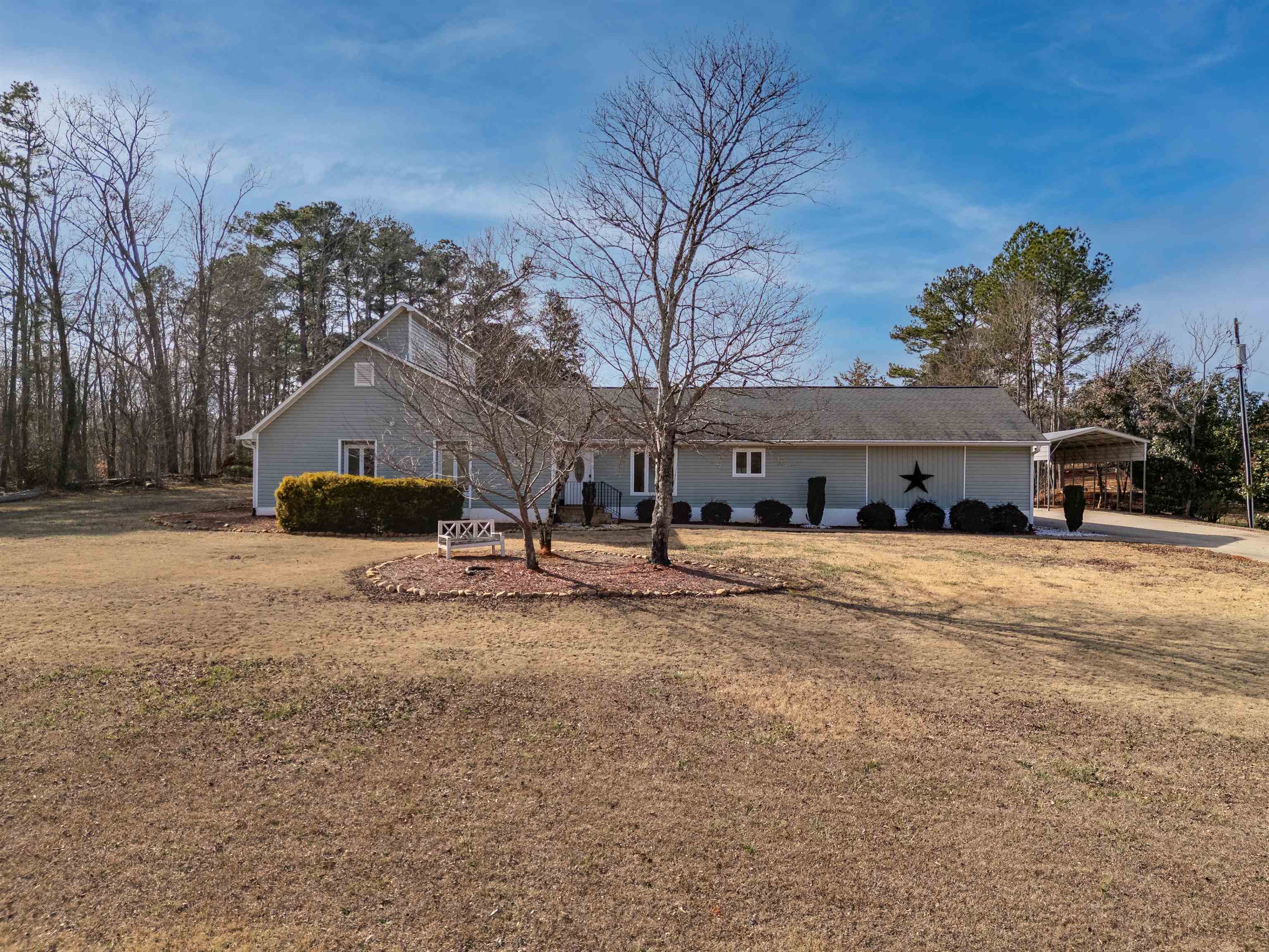 260 Heritage Hills Drive — photo