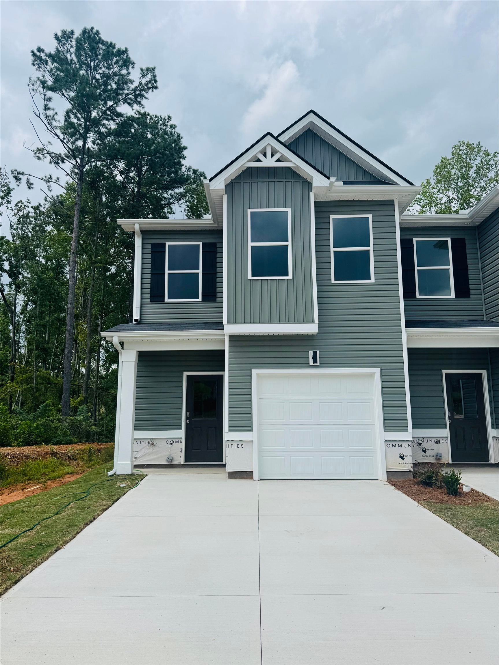 1539 Dockage Way — photo