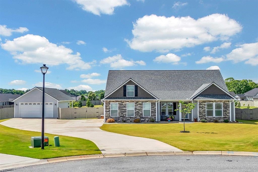 464 Kimbrell Oaks Drive — photo