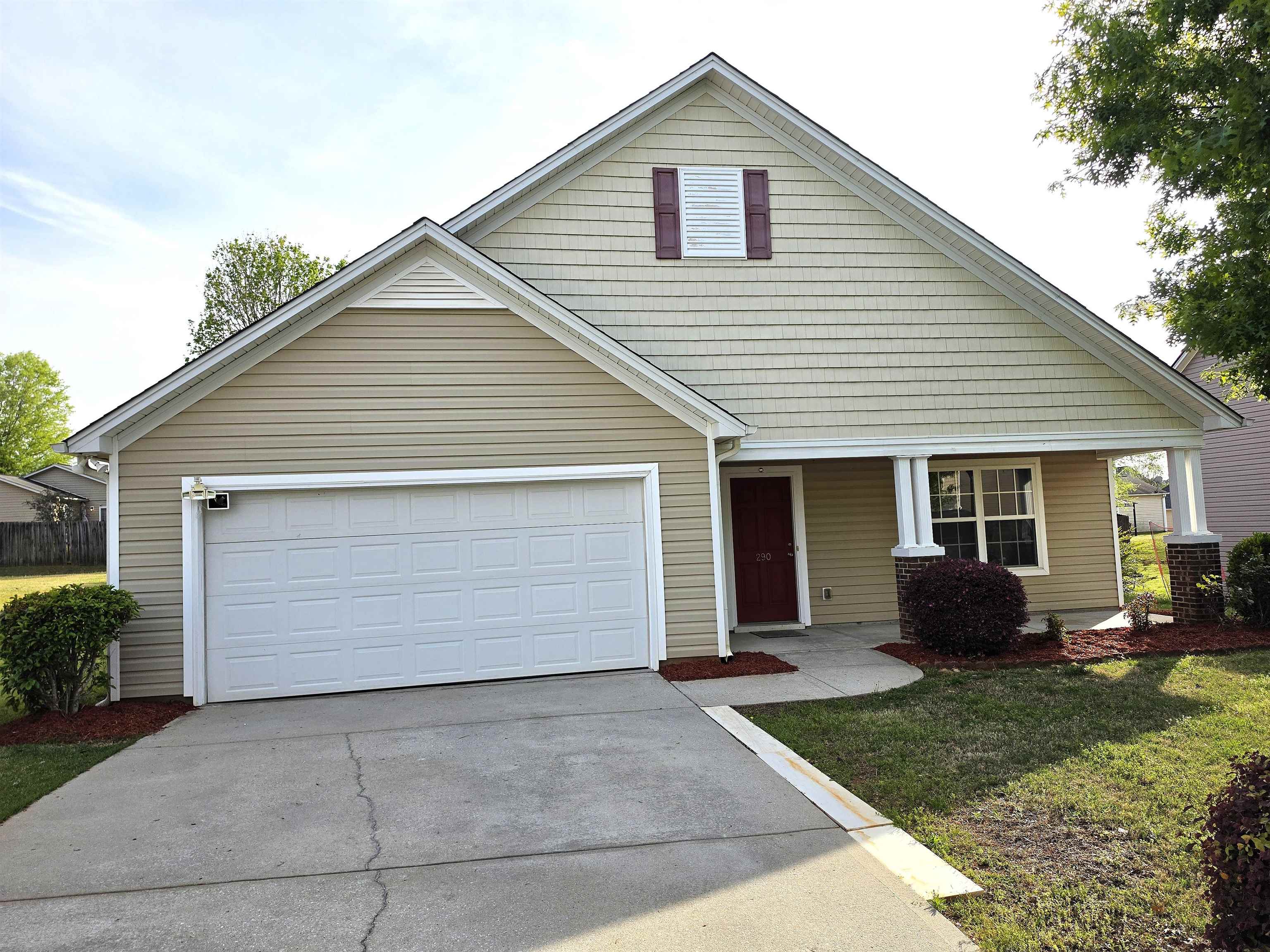 290 Stonewood Crossing Drive — photo