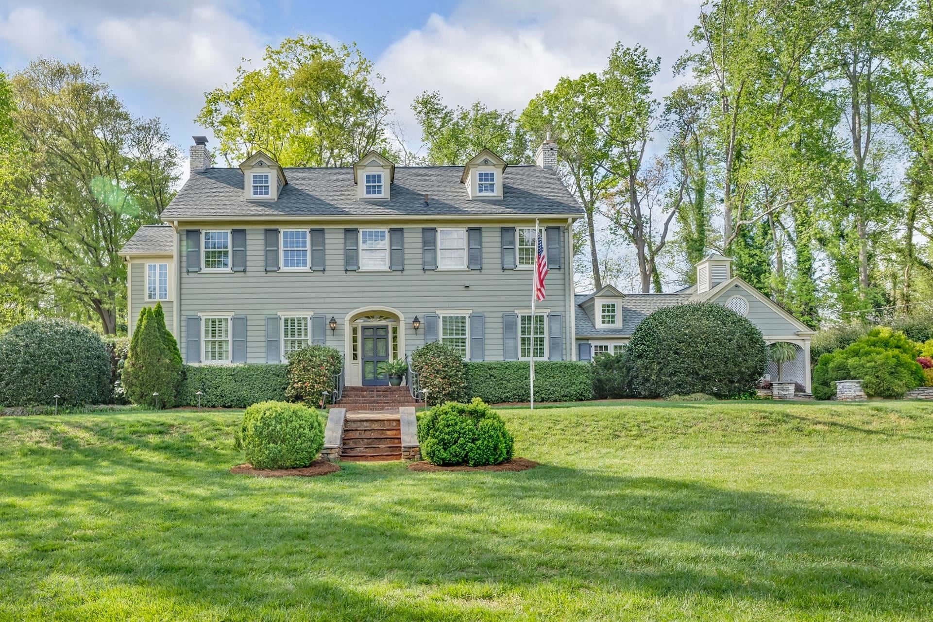 110 Rosewood Lane — photo