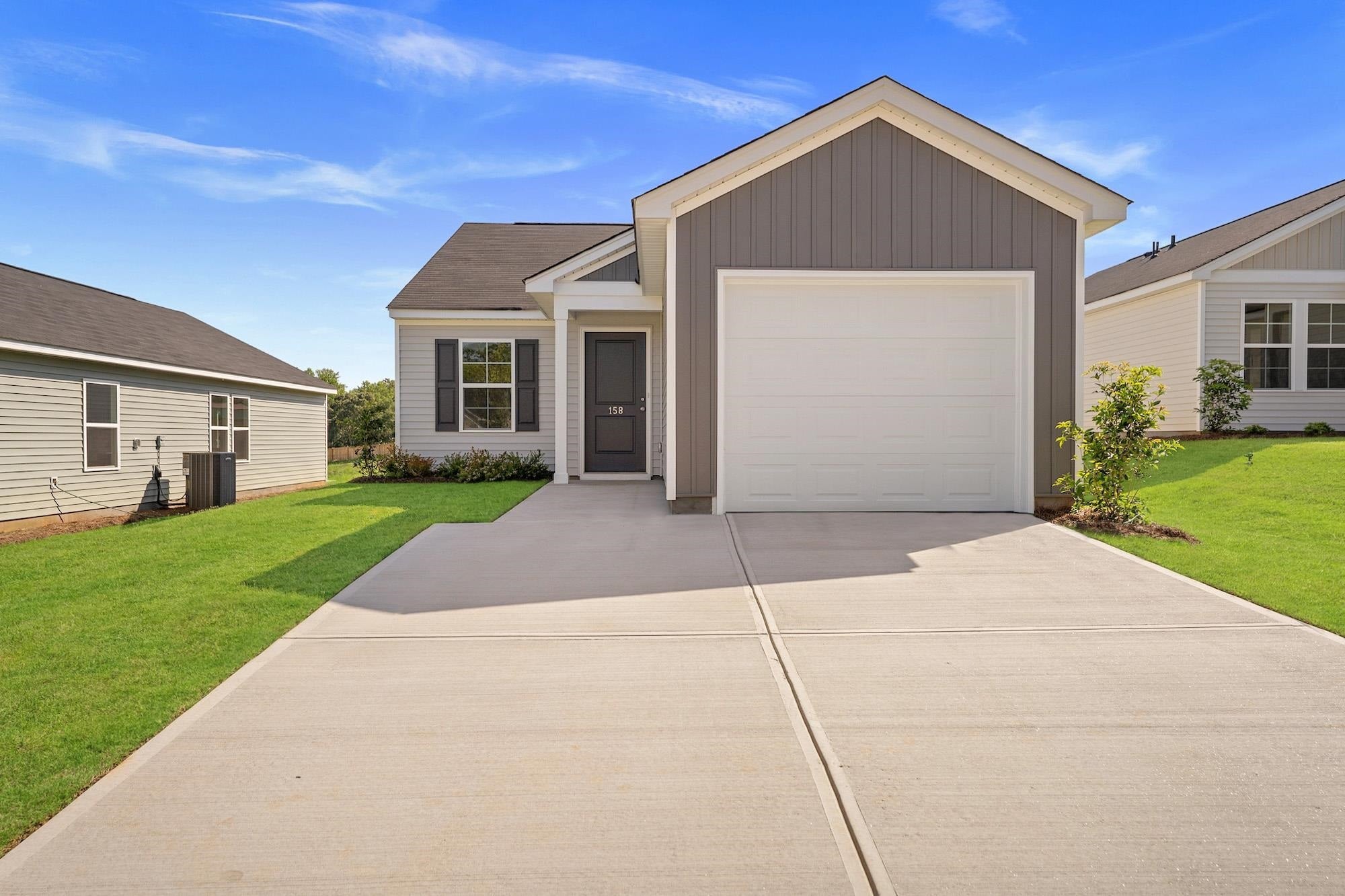 158 Cloverfield Lane Homesite 11 — photo