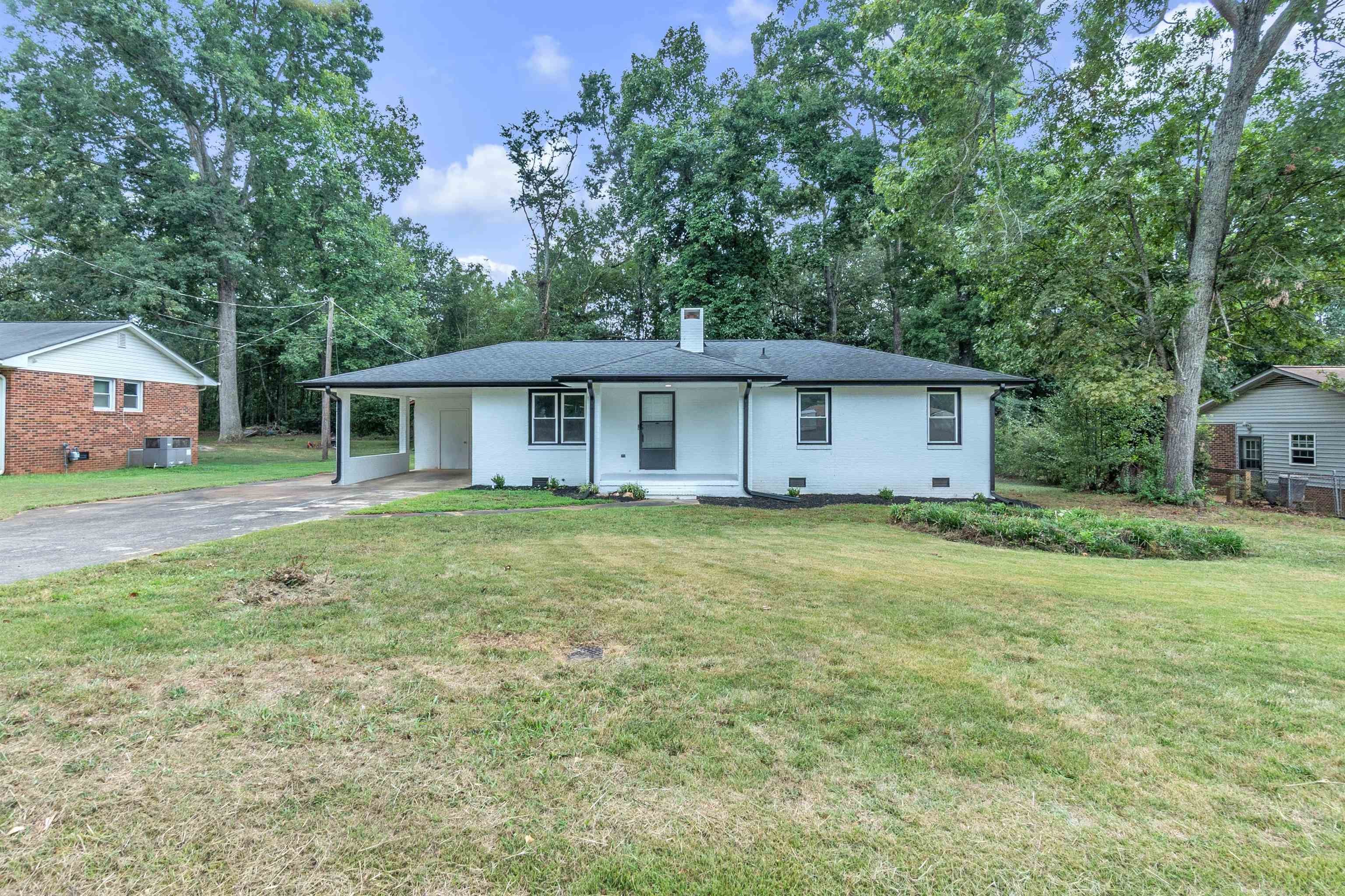 417 Westwood Drive — photo
