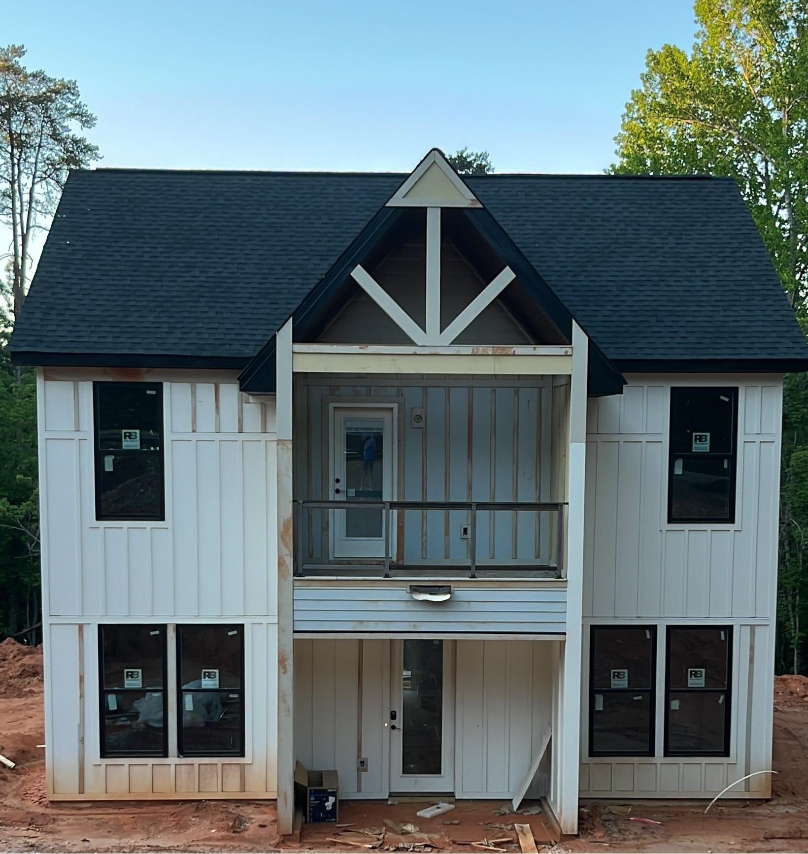 142 Boxwood Lane — photo