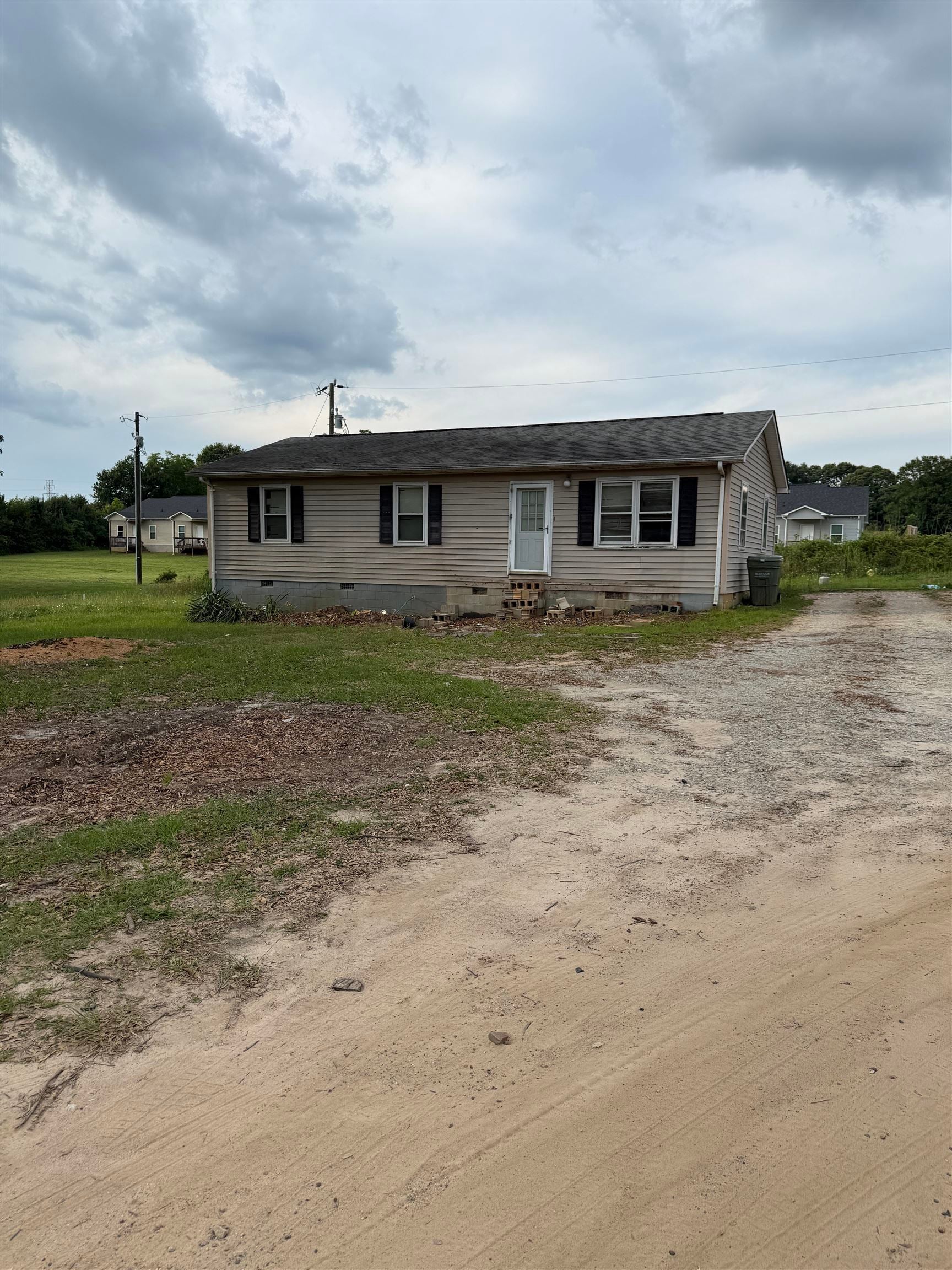 1268 Highway 11 W — photo