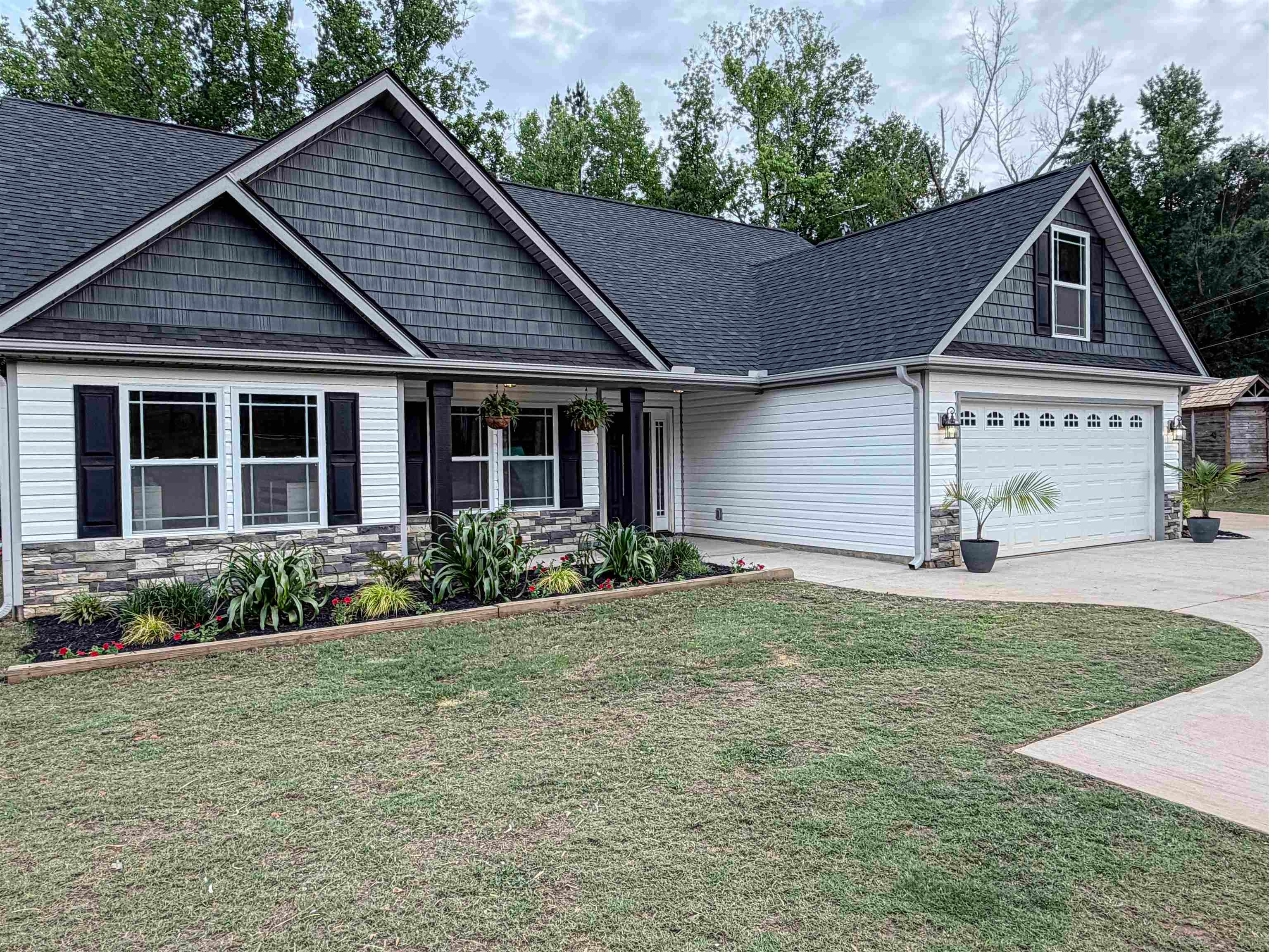 115 Fowler Road — photo