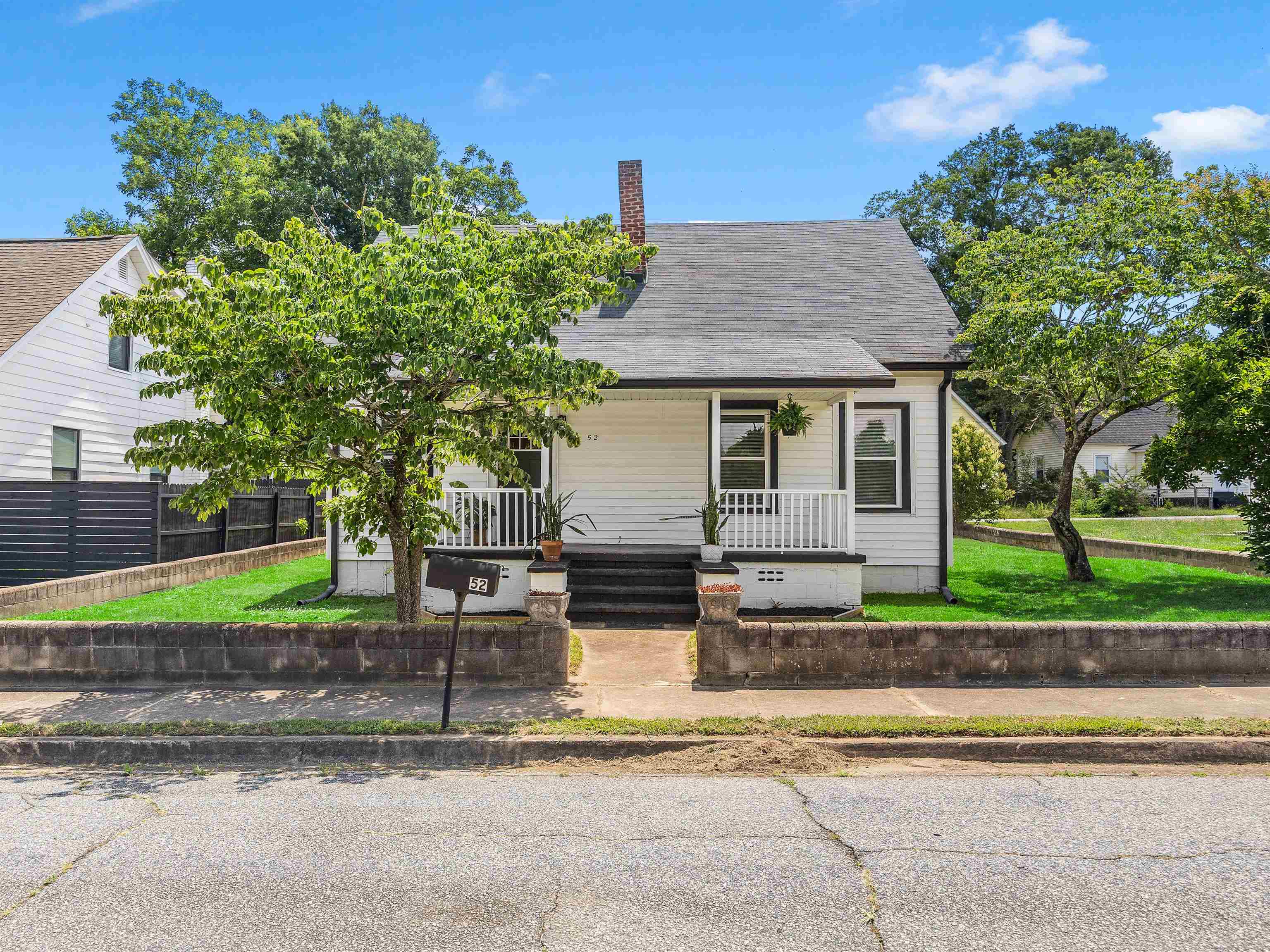 52 Hutchins Street — photo