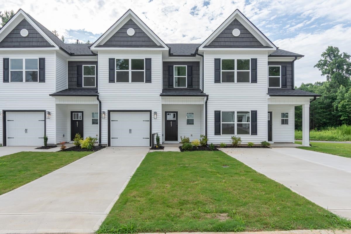623 Farcroft Trail Lot 36 — photo