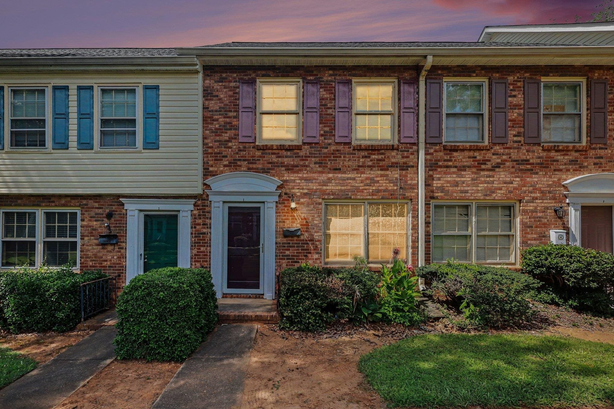 1446 Dover Road #E — photo