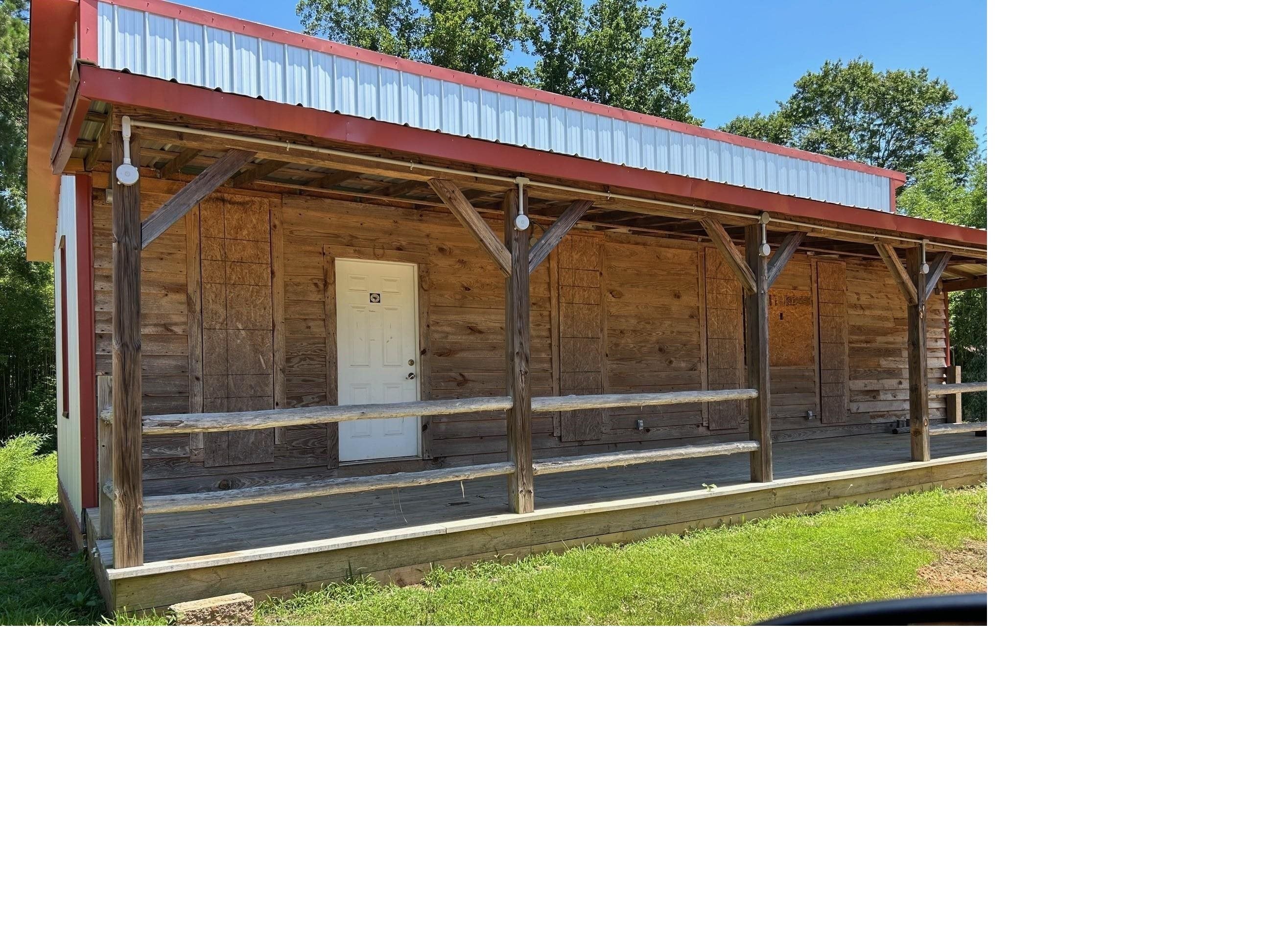 750 N Highway 150 Sc — photo