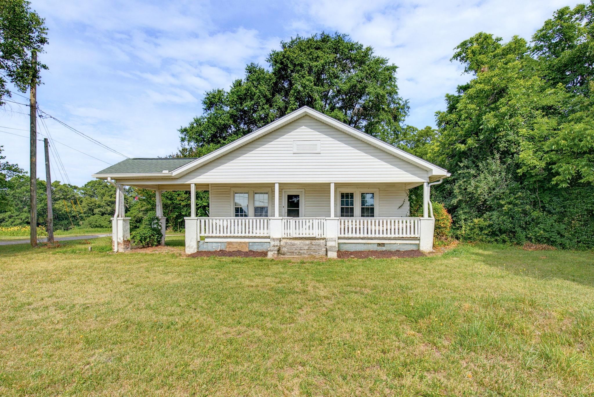 5761 Highway 357 — photo