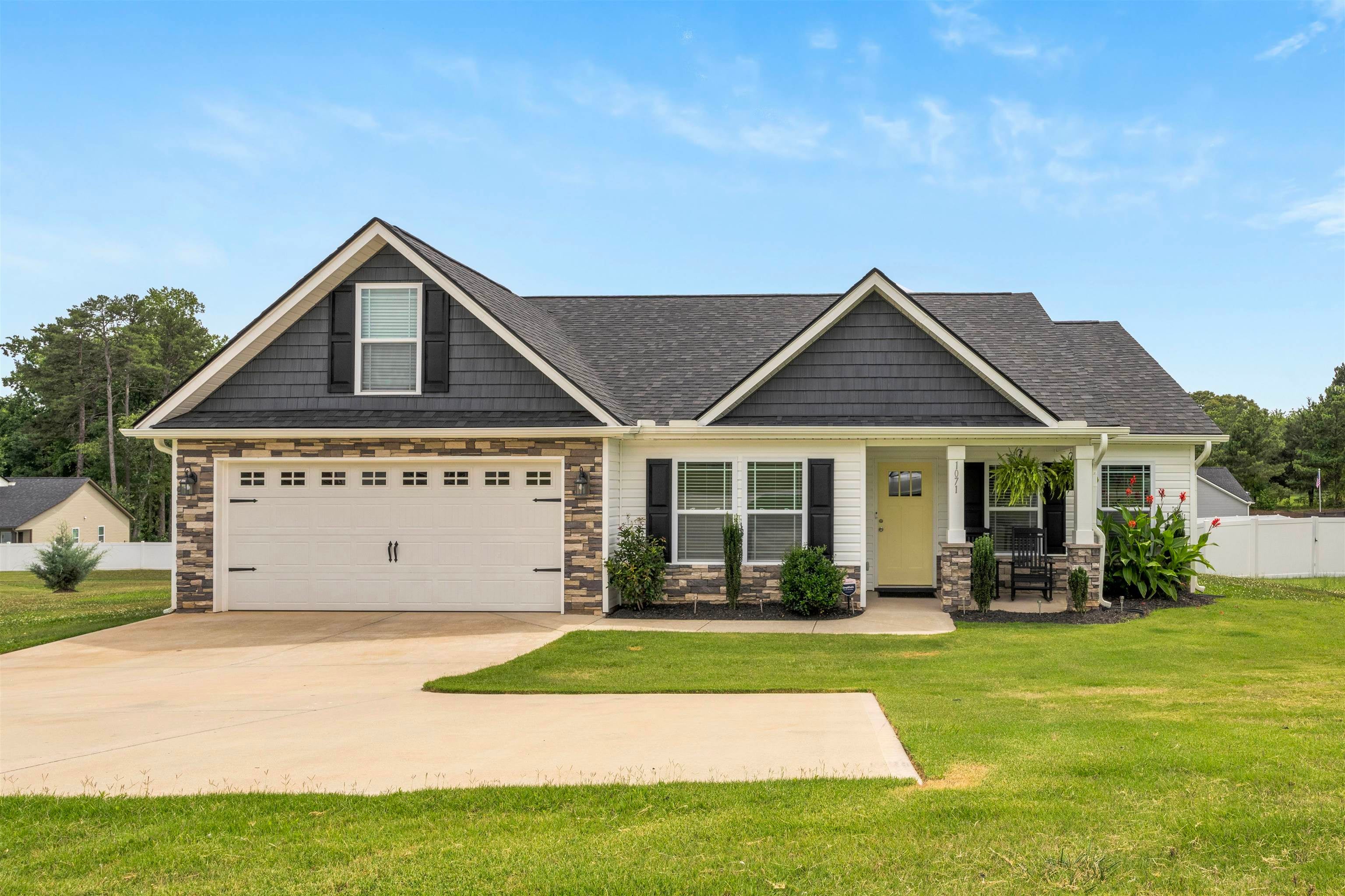 1071 Holly Springs Church Road — photo