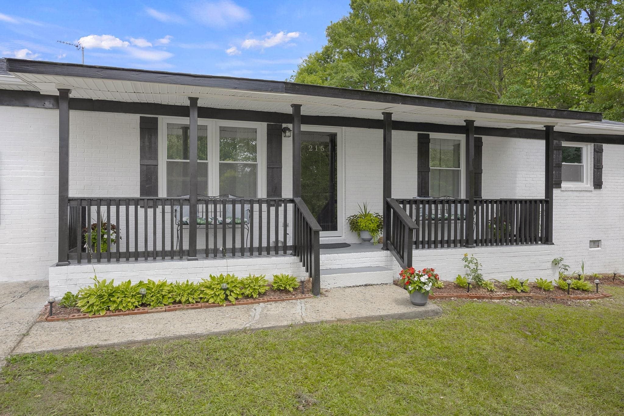 215 Camellia Circle — photo