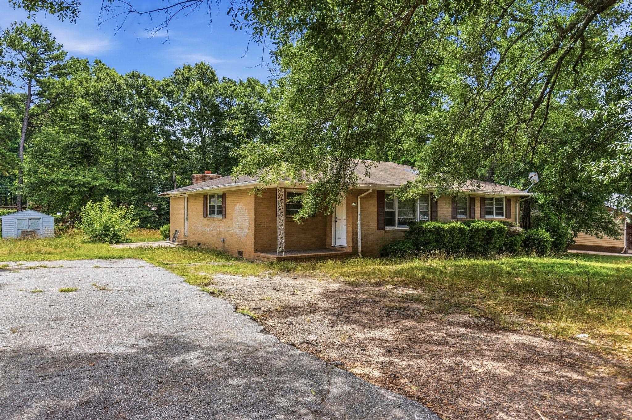 123 Tucker Rd — photo