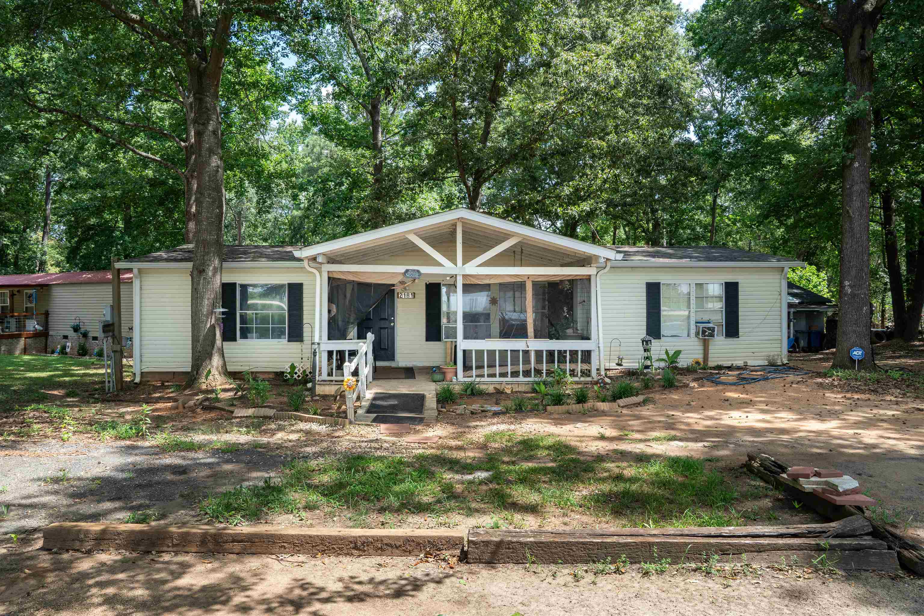 2181 E Georgia Road — photo