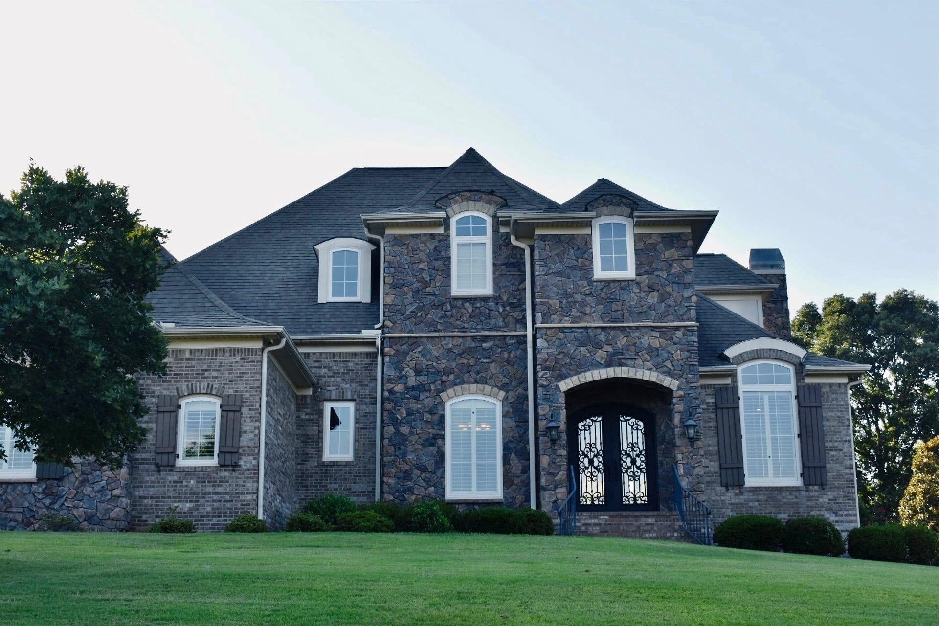34 Great Lawn Drive — photo