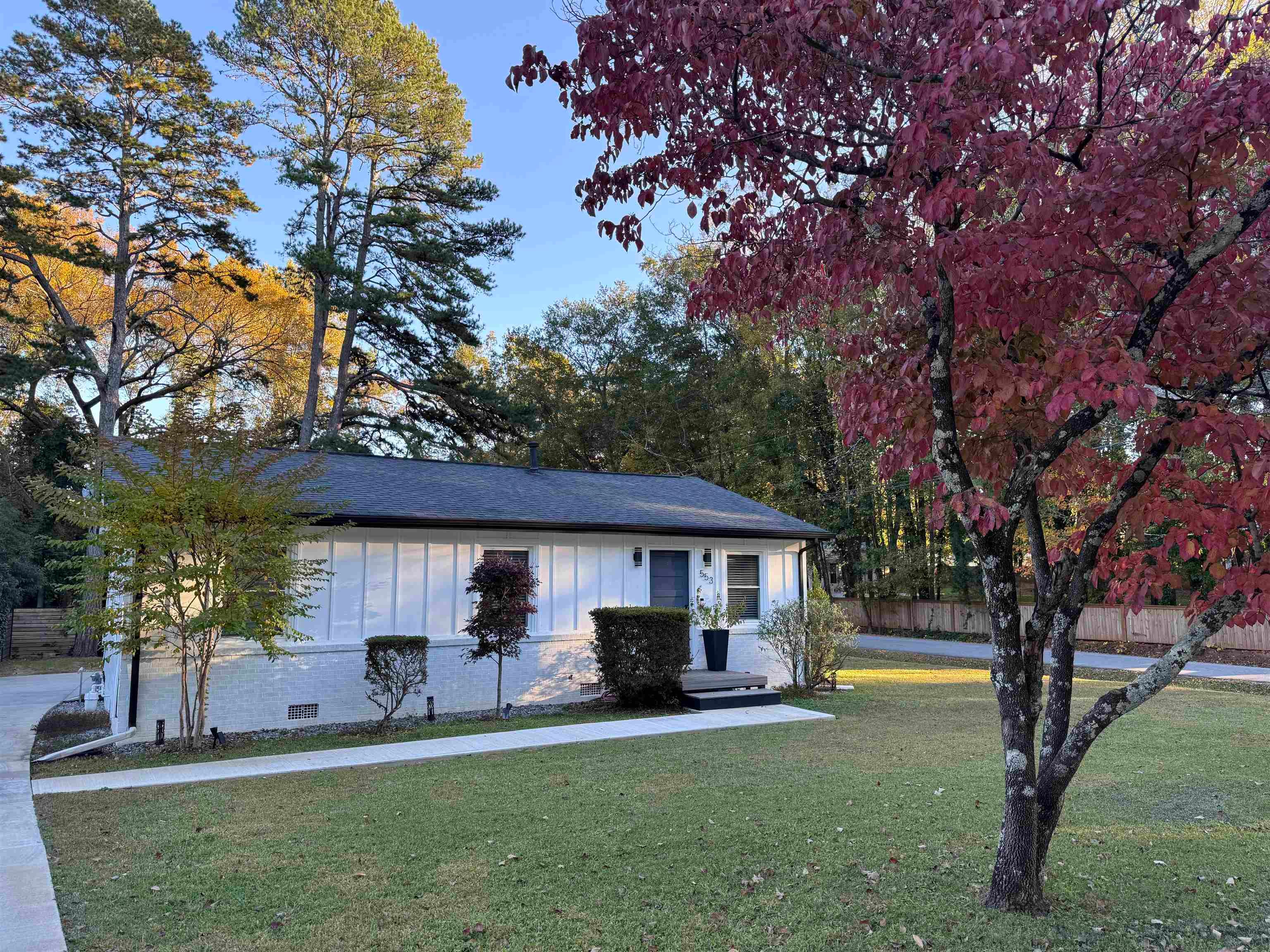 553 Caulder Ave — photo