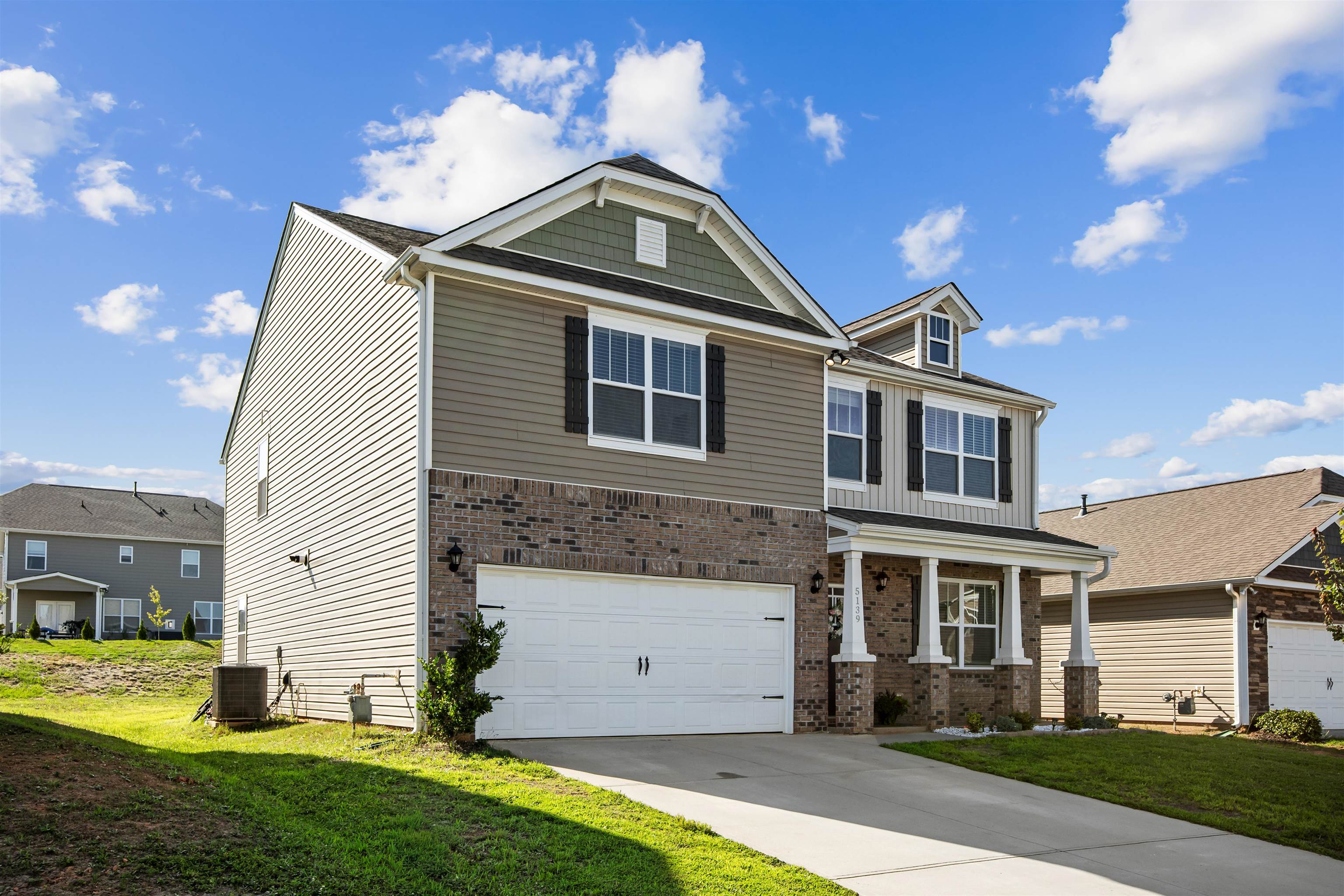 5139 Pratt Drive — photo