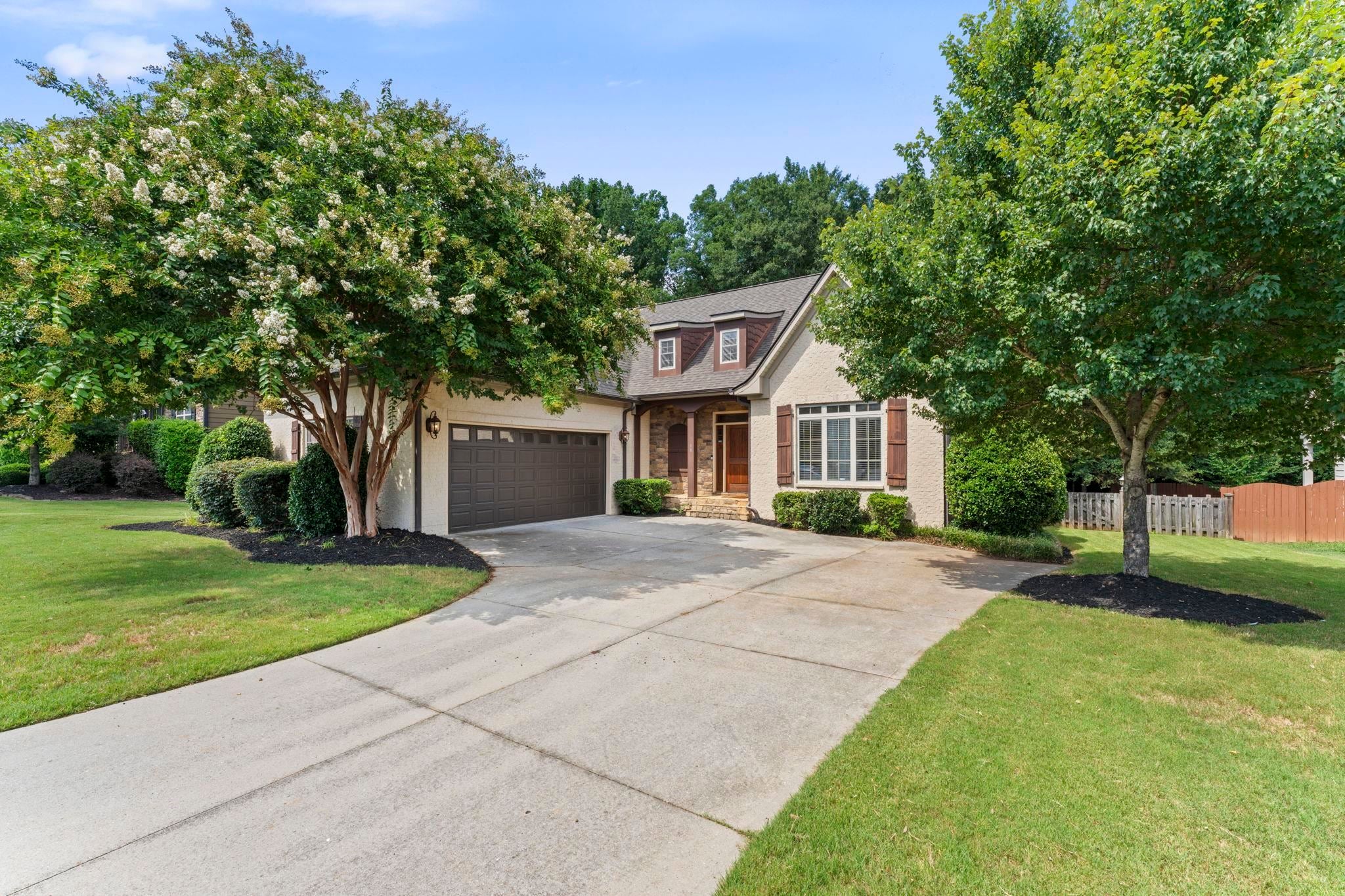 18 Candleston Place — photo