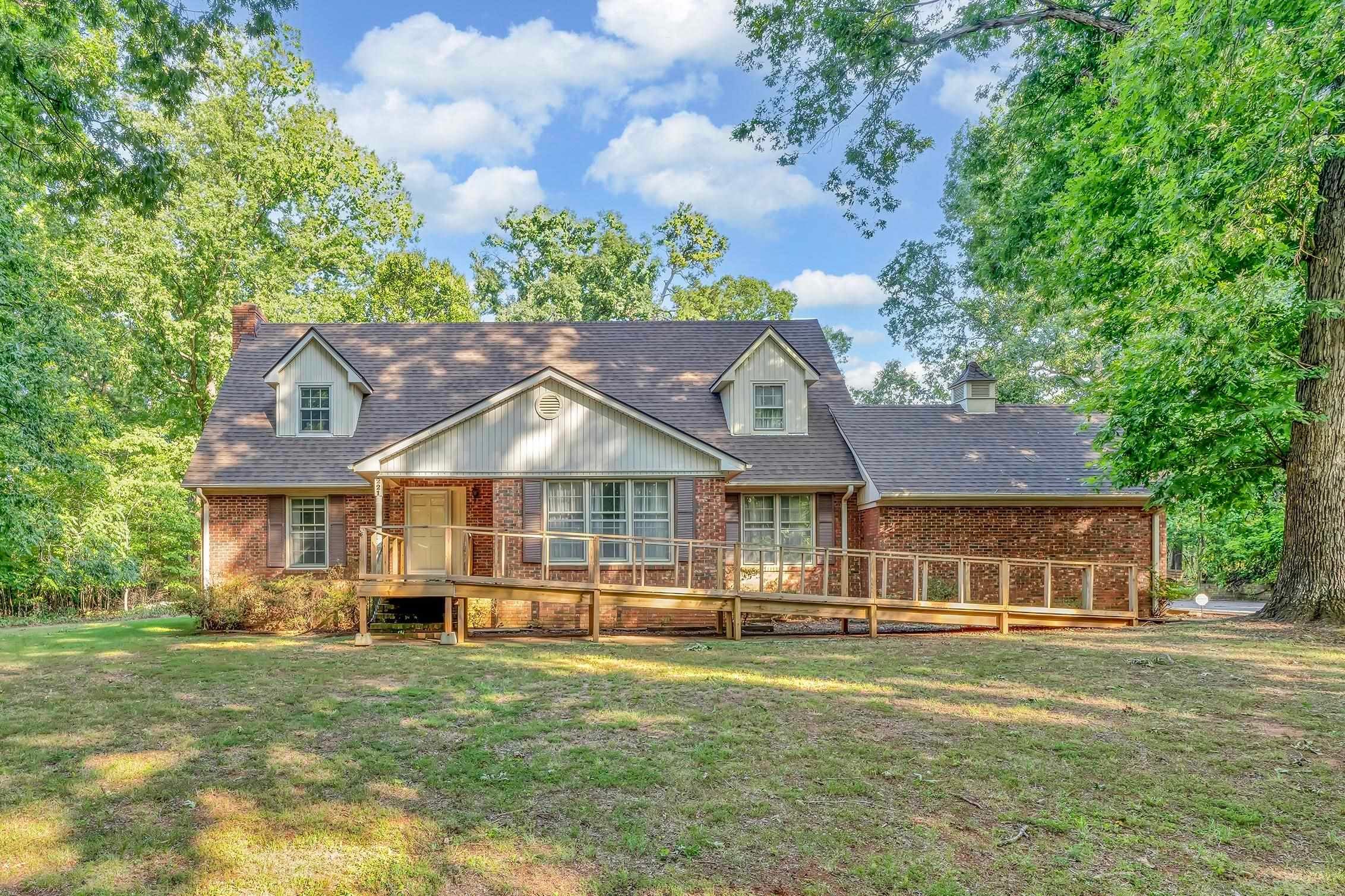 221 Dairy Ridge Road — photo
